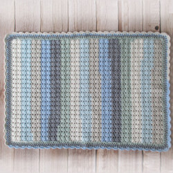 Petite couverture en laine