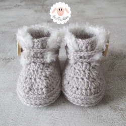 Chaussons d'hiver à boutons