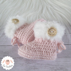 Chaussons bébé en laine bordure fourrure