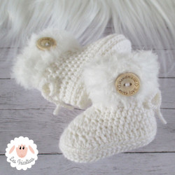 Chaussons bébé en laine bordure fourrure