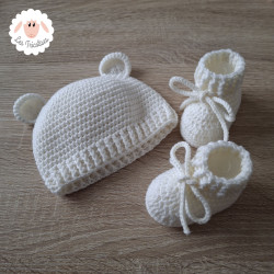 Bonnet ourson et chaussons de naissance en laine mérinos