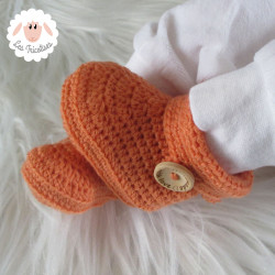 Chaussons à revers et boutons en laine mérinos