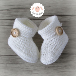 Chaussons à revers et boutons en laine mérinos