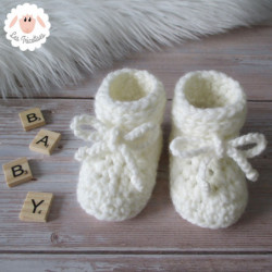 Chaussons bébé en laine épaisse