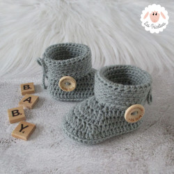 Chaussons bébé en laine mérinos à boutons