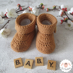 Chaussons bébé en laine mérinos à boutons