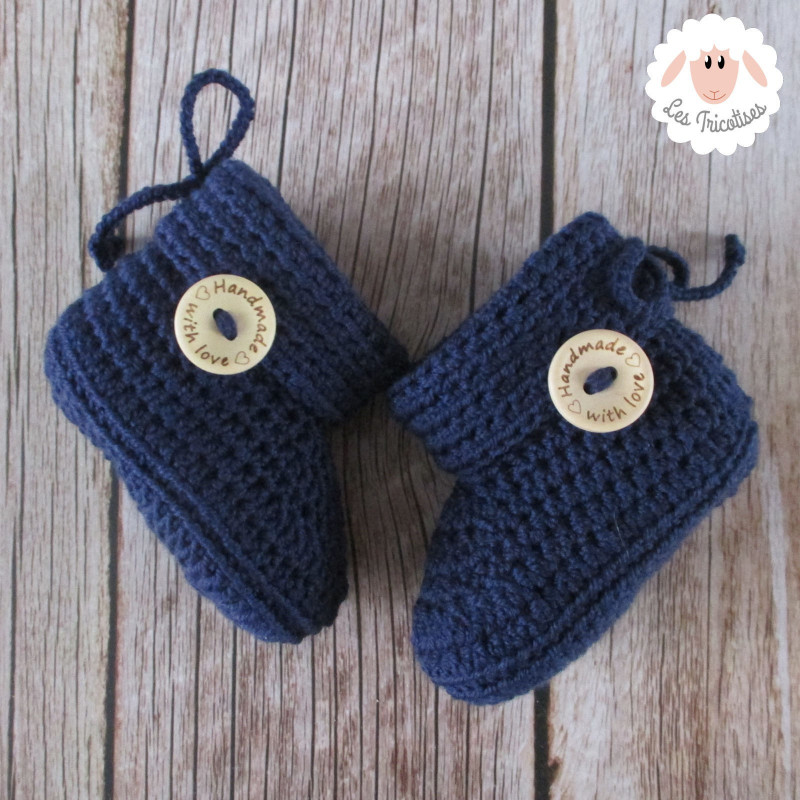 Chaussons à revers et boutons en laine mérinos