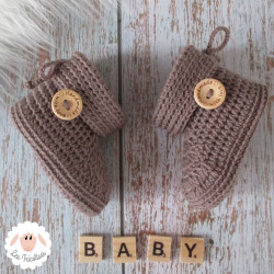 Chaussons à revers et boutons en laine mérinos