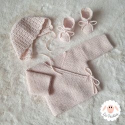 Ensemble de naissance brassière béguin chaussons en laine mérinos