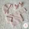 Ensemble de naissance brassière béguin chaussons en laine mérinos