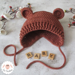 Bonnet béguin à oreilles d'ours
