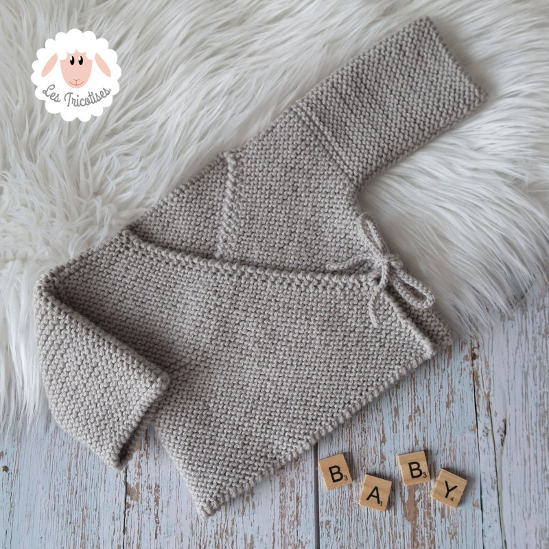 Brassière de naissance en laine