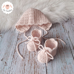 Béguin et chaussons assortis
