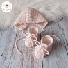 Béguin et chaussons assortis