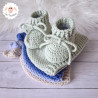 Bonnet et chaussons assortis en laine mérinos