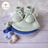Bonnet et chaussons assortis en laine mérinos