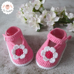 Chaussons bébé fille babies roses fleurs blanches