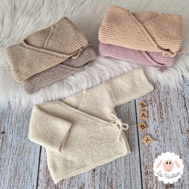 Brassière de naissance en laine