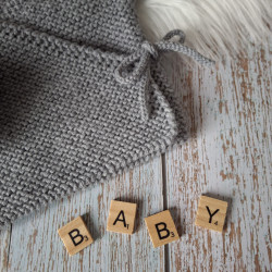 Brassière de naissance en laine