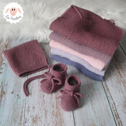 Ensemble de naissance brassière béguin chaussons