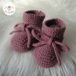 Ensemble de naissance brassière béguin chaussons