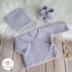 Ensemble de naissance brassière béguin chaussons