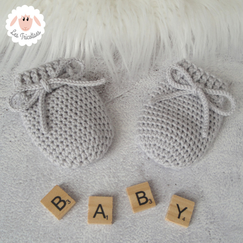 Moufles bébé en laine mérinos sur commande