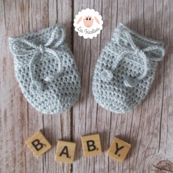 Moufles bébé en laine mérinos sur commande