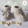 Bonnet et chaussons en maille épaisse