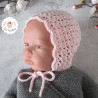 Bonnet béguin et mocassins en coton