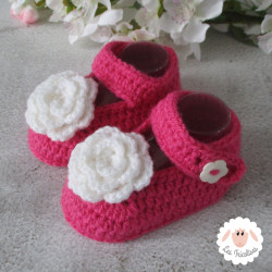 Chaussons bébé ballerines babies à fleurs blanches