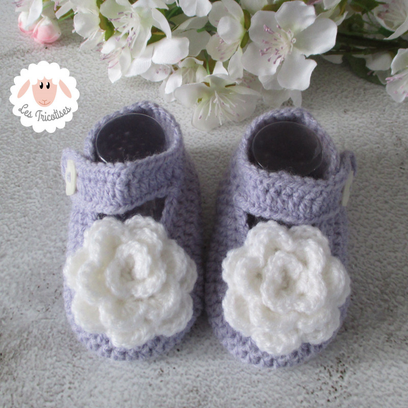 Chaussons bébé ballerines babies à fleurs blanches