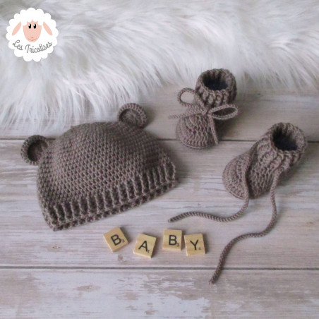 Bonnet ourson et chaussons de naissance en laine mérinos