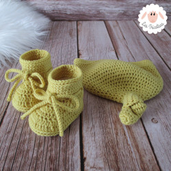 Bonnet et chaussons en laine mérinos